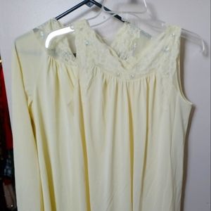 Vintage Shadowline Peignoir Nightgown & Robe Set One Size Petite - Butter Yellow